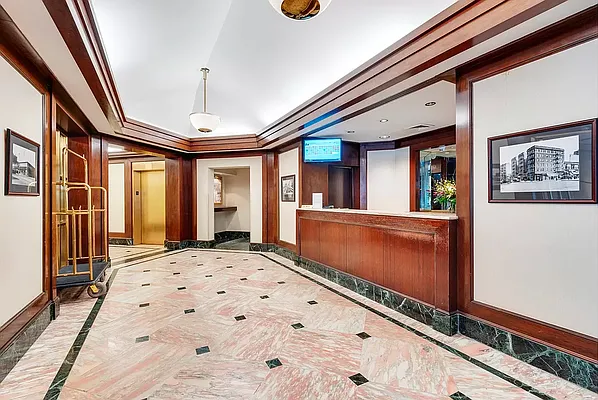 Sold by Compass | media 14