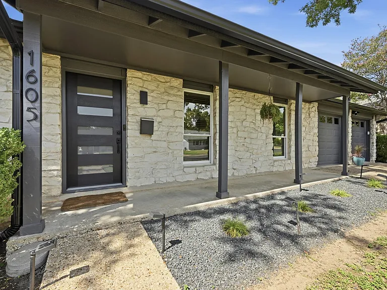 1605 Springer Ln — Photo 4