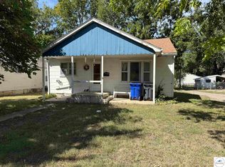 820 W 20th St, Sedalia, MO 65301