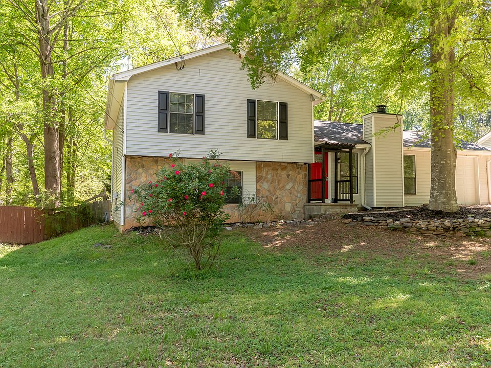 1st image of 2994 Hillwood Dr