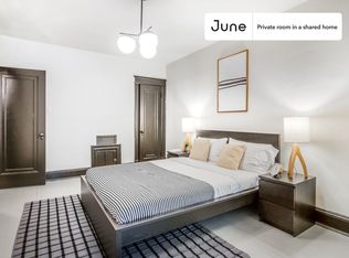 2716 Woodley Pl NW #D, Washington, DC 20008