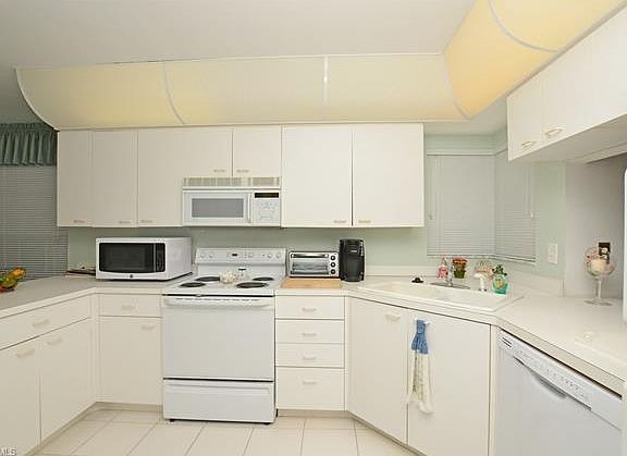 2nd image of 2509 Citrus Lake Dr