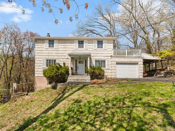 8 Carol Court, Croton-on-Hudson, NY 10520