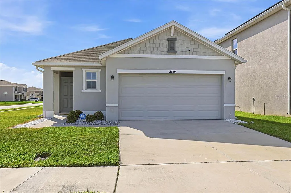 3 bed, 2.0 bath, 1546 sqft, $2,600 — Photo 1
