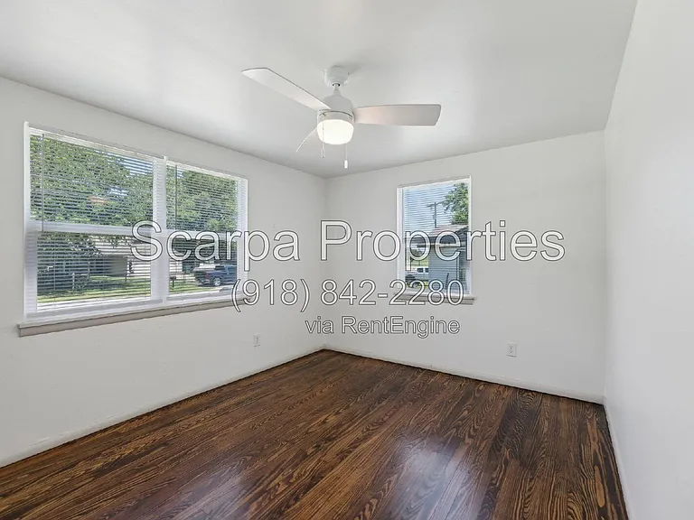 202 E 4th Ave — Photo 11