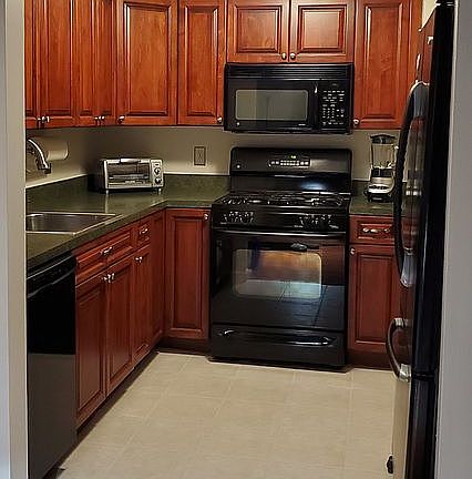 3rd image of 1703 Nicole Dr