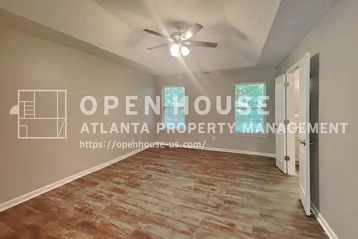 1703 Silverchase Dr SW — Photo 13