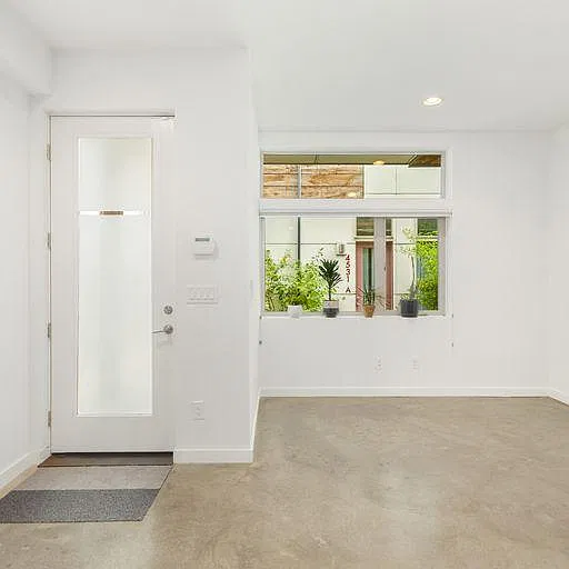 4529 Rainier Ave South — Photo 3