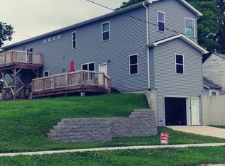 310 N Division St, Creston, IA 50801