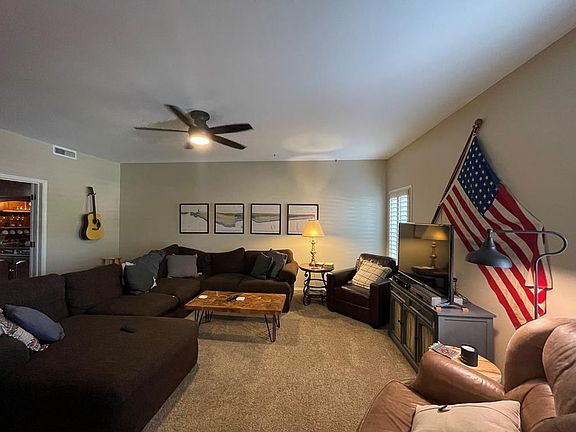 2nd image of 2212 Western Dr