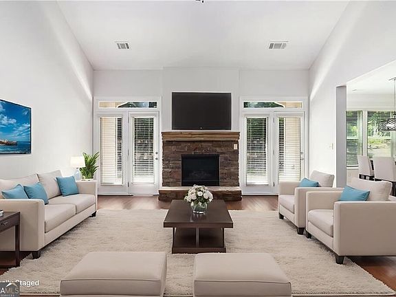 2nd image of 2200 Spring Sound Ln