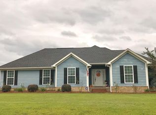 9 Marys Ln SE, Moultrie, GA 31788