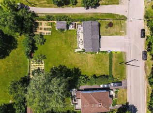 58 Rutledge Rd, Mississauga, ON L5M 1H4