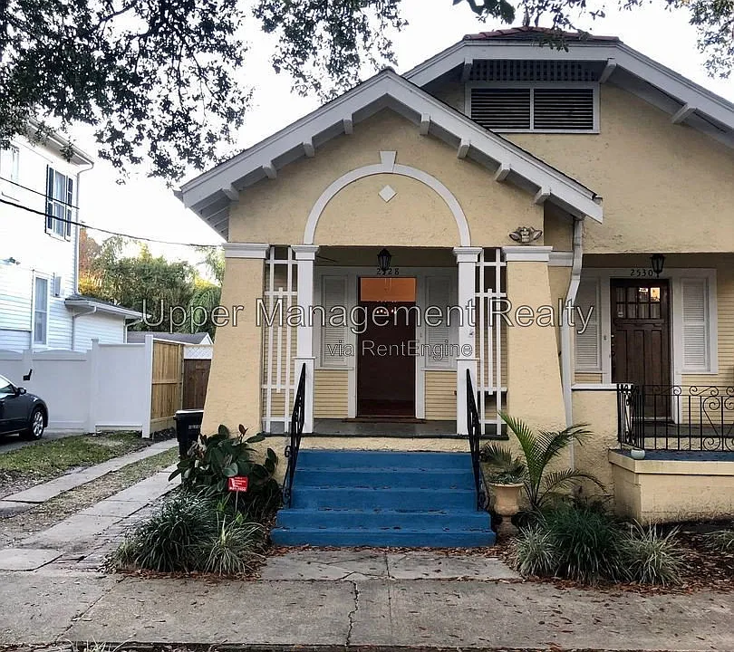 2528 Palmer Ave