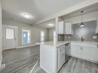 949 28th St, Des Moines, IA 50312