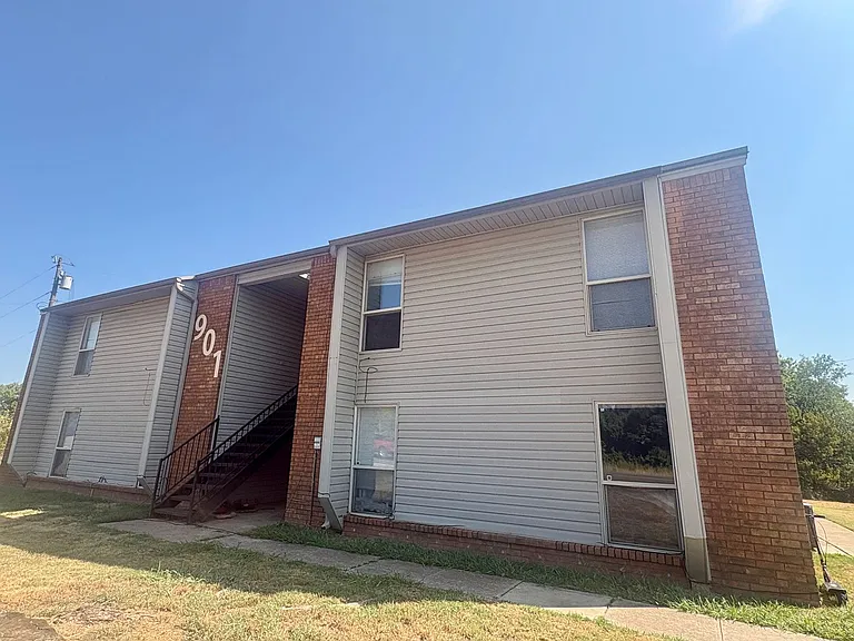 901 S Highway 77 #1 — Photo 3