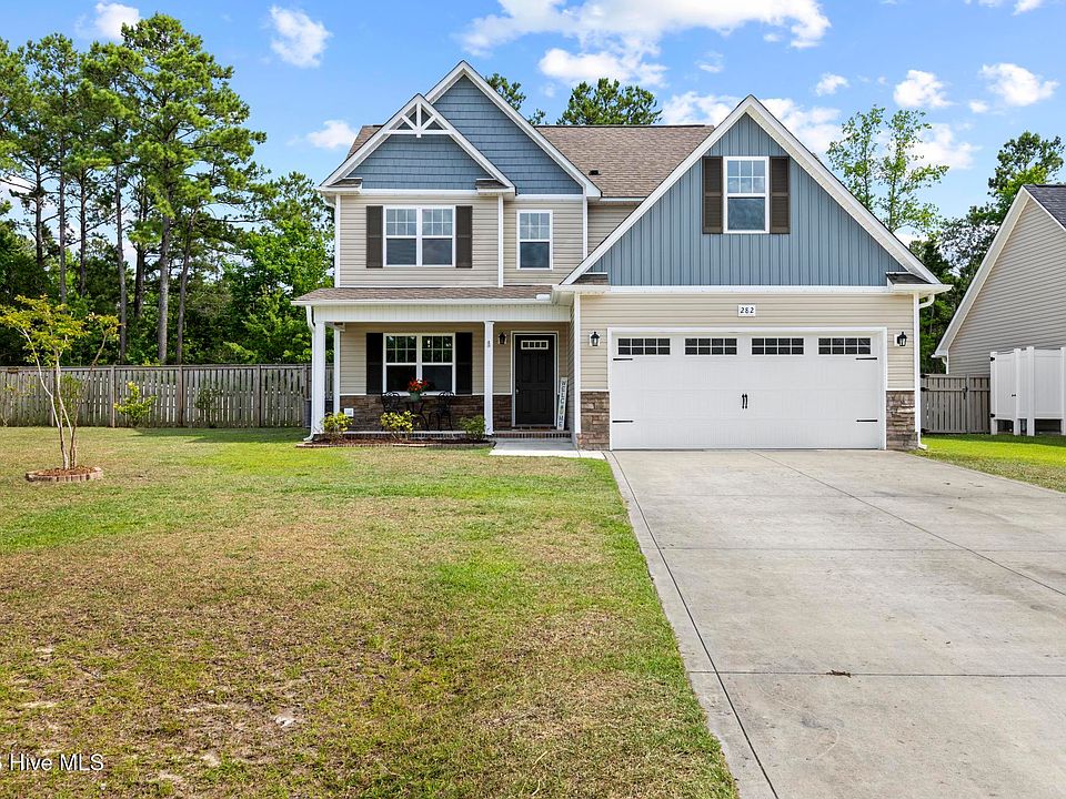 1st image of 282 Breakwater Drive