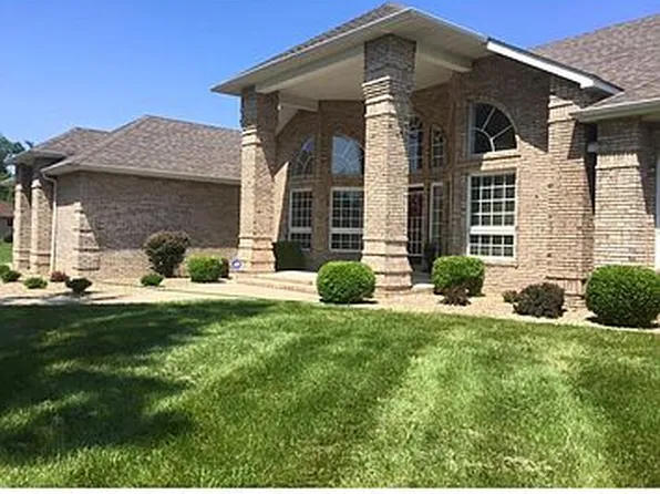 2764 Kokopelli Dr, Marion, IL 62959