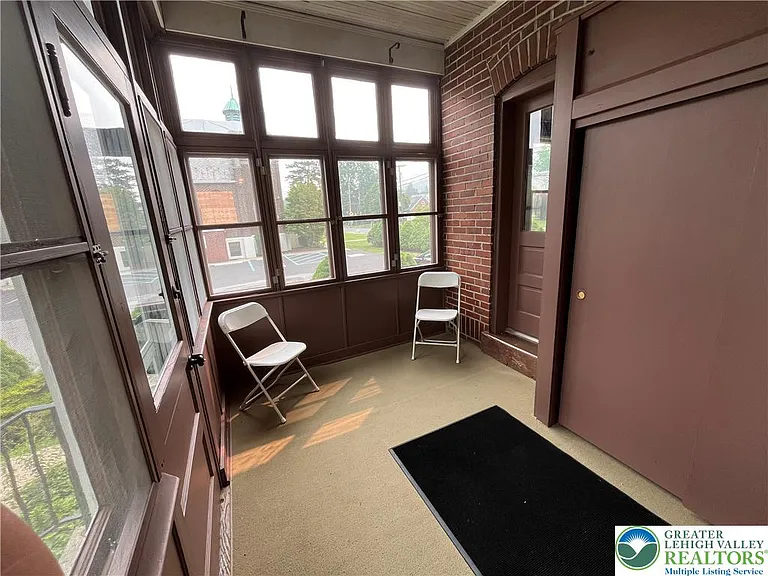 543 W Emaus Ave — Photo 56