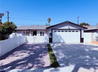 2309 W Anahurst Pl, Santa Ana, CA 92704