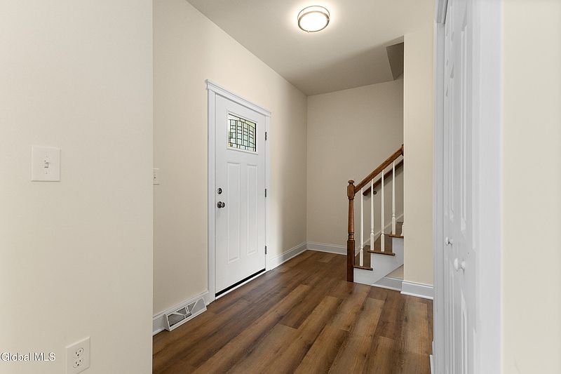 2nd image of 6 Rod and Gun Club Road