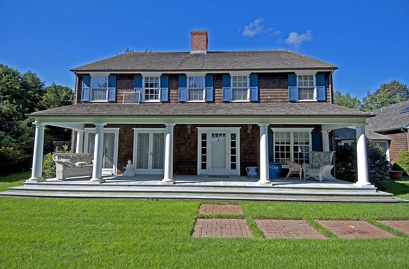 1st image of 4 Stuarts Ln