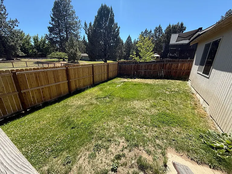 20591 Conifer Ave — Photo 23