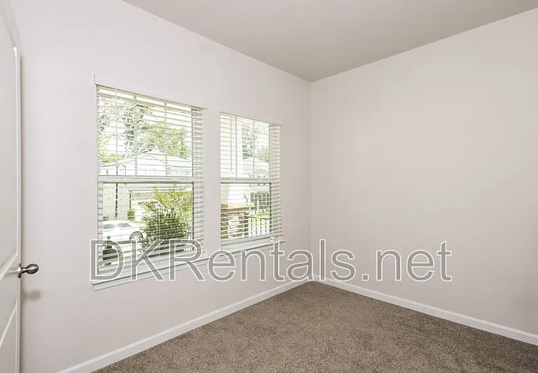 177 Water Oak Way — Photo 16