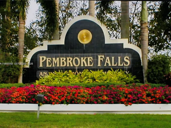 1235 NW 144th Ave, Pembroke Pines, FL 33028