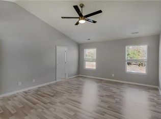 12922 Rothe House Rd, Charlotte, NC 28273