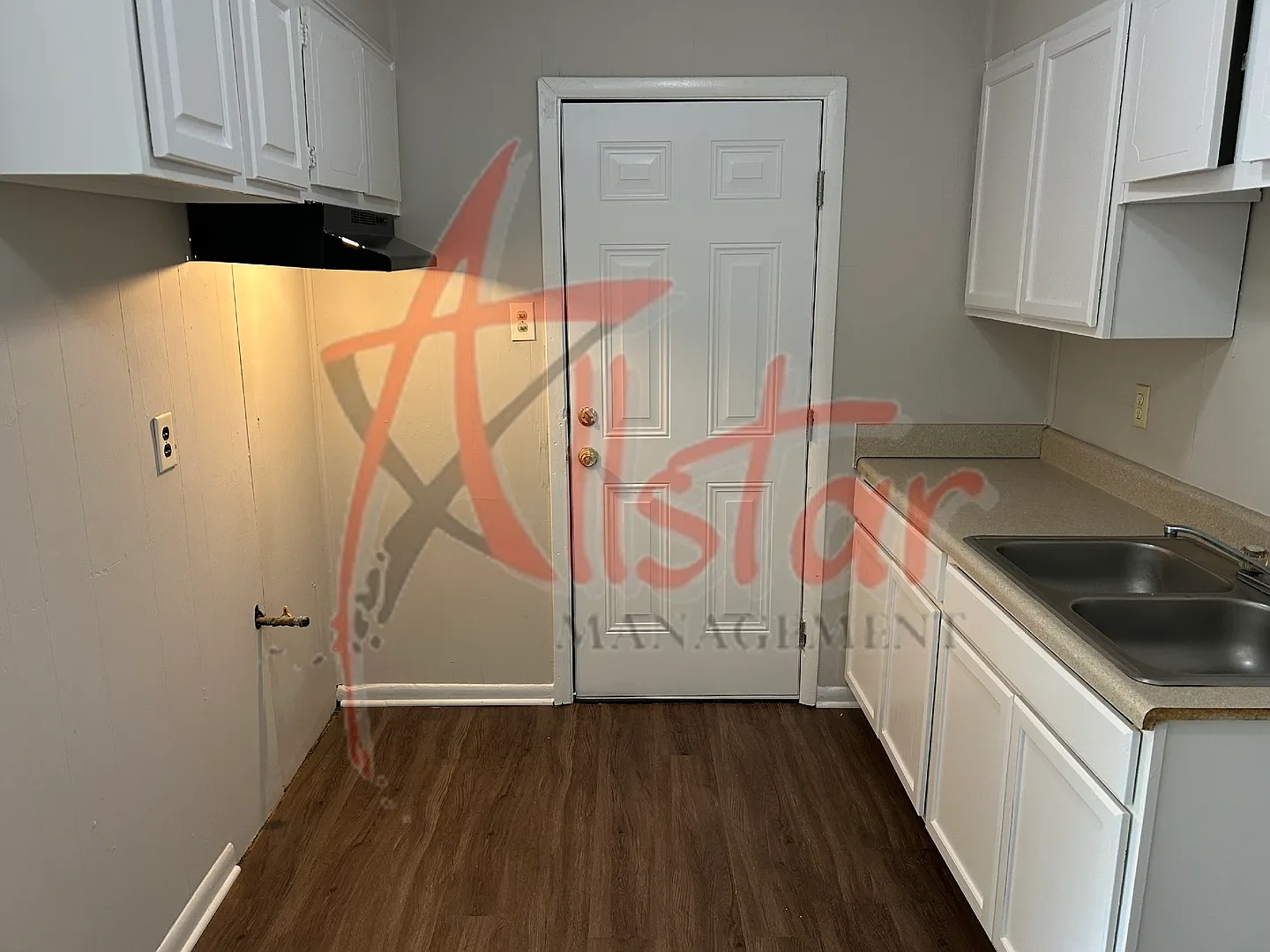 Norman Ave 2336 - 2338 (duplex) - AH — Photo 4