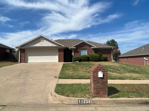 11234 Meadows Dr, Flint, TX 75762