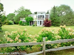 39 Runner Rd, West Tisbury, MA 02575