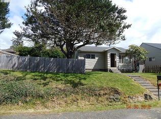 132 1st Ave, Coos Bay, OR 97420