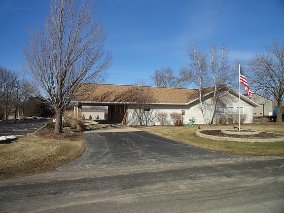 3rd image of W5696 Schmidt Road