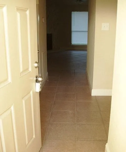 14826 Gladewick Dr — Photo 2