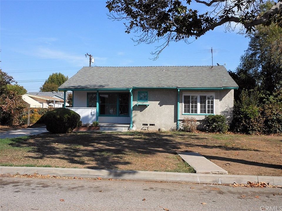 1st image of 1050 S Holly Pl