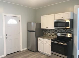 455 S Goodman St #B, Rochester, NY 14607