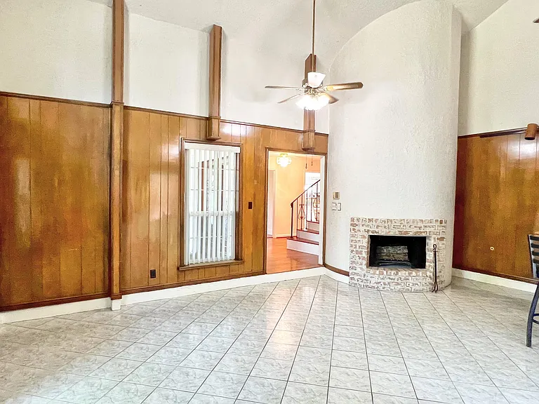 16902 Summit Oaks Ln — Photo 7