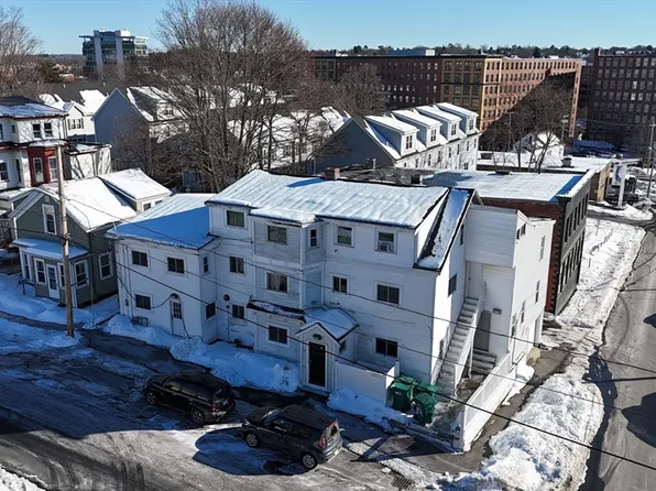 34 Grand Ave, Haverhill, MA 01830