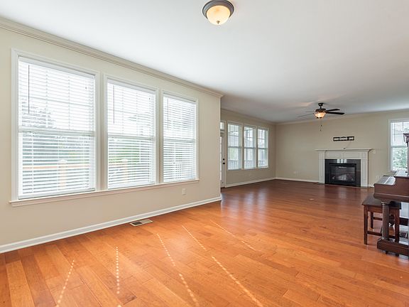 5th image of 1207 Finlaw Way