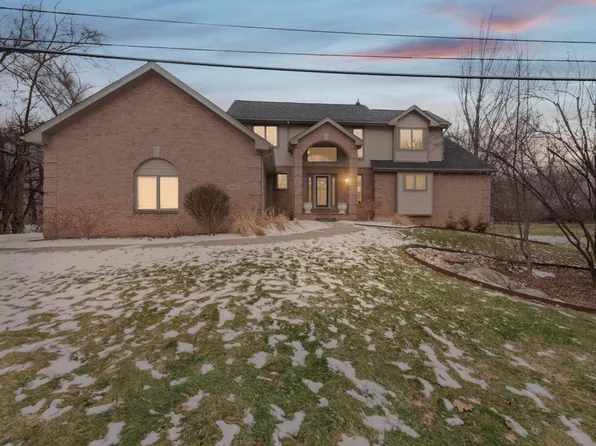 29591 Green Acres, Farmington, MI 48334