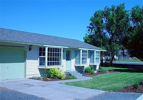 5th image of 4304 W Peninsula Dr
