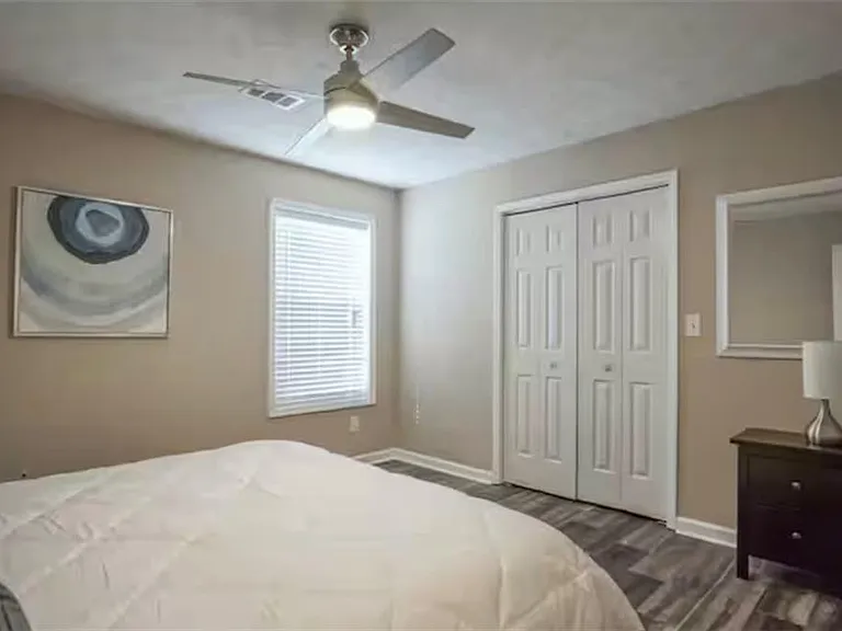 846 Park Pl NE — Photo 112