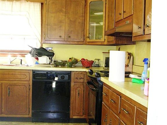 4th image of 123 Fairway Dr