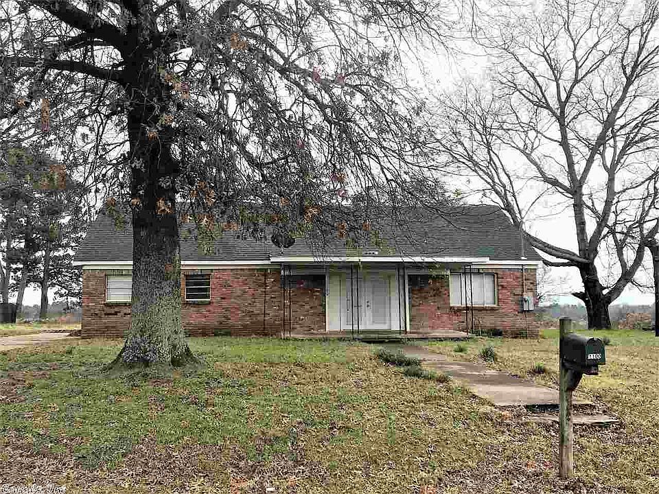 1st image of 1100 E Rock St
