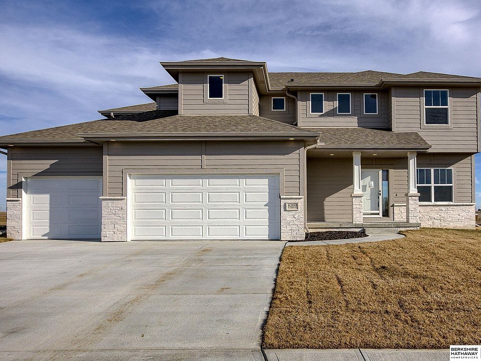 1st image of 6309 N 208th St