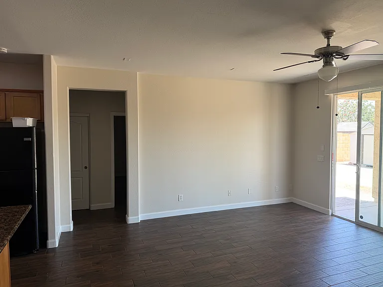 7303 W Donner Dr — Photo 6