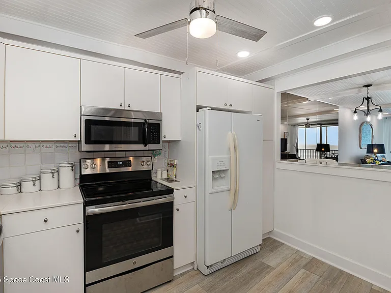 1175 Highway A1A #606 — Photo 8