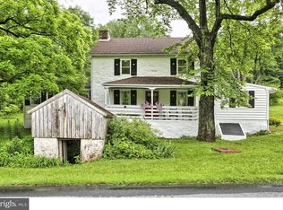 1215 Rock Hollow Rd, Birdsboro, PA 19508